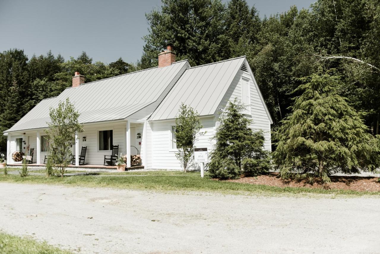 Edson Hill - A Distinctive Country Inn Стоу Экстерьер фото
