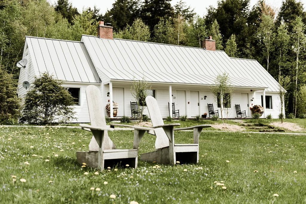 Edson Hill - A Distinctive Country Inn Стоу Экстерьер фото
